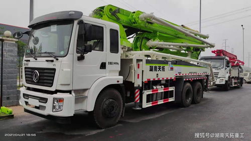 螺旋推進(jìn)式混凝土攪拌一體泵車 農(nóng)村市場的優(yōu)勢引擎